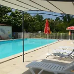 キャンプ場 Sur Pilotis Avec Terrasse Pour 2 Personnes - Api-1-52-293 Moncrabeau