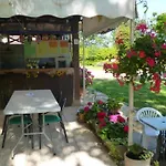 キャンプ場 Sur Pilotis Avec Terrasse Pour 2 Personnes - Api-1-52-293 Moncrabeau