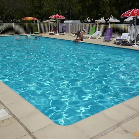 Sur Pilotis Avec Terrasse Pour 2 Personnes - Api-1-52-293 Moncrabeau