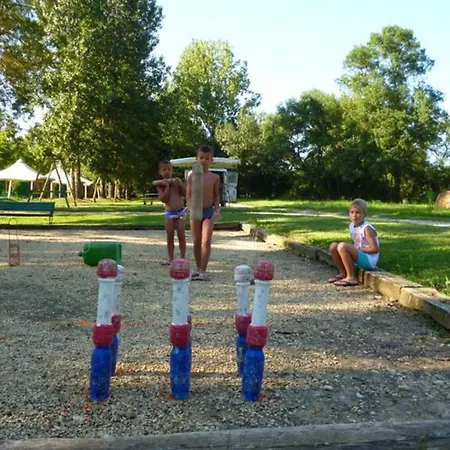 Sur Pilotis Avec Terrasse Pour 2 Personnes - Api-1-52-293 Campingplatz Moncrabeau